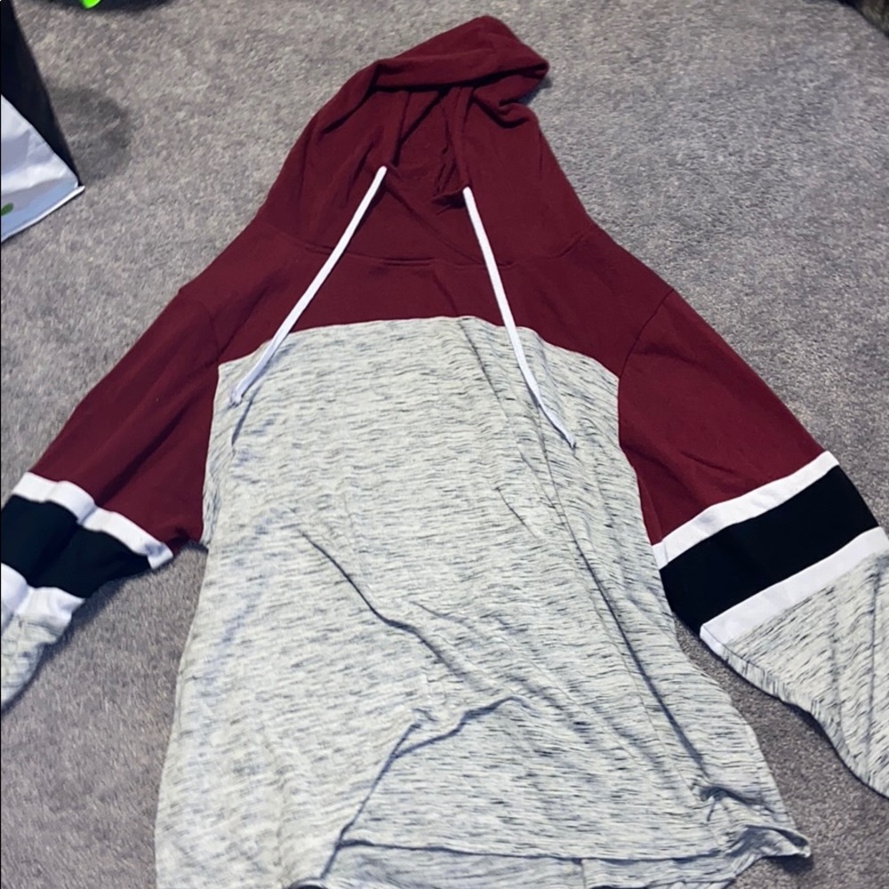 sweatshirt